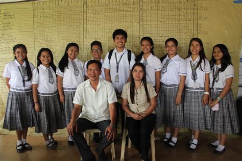 matamis ang naging unang karanasan ni shs cutie|Dacanlao Gregorio Agoncillo NHS Supreme Secondary Learner .